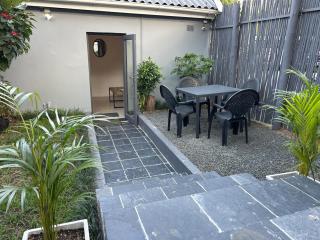 Flat 2 on 8 Lindsay - Ballito - 7