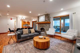 Alpine Whistler Retreat by Outpost Whistler - Whistler - 9