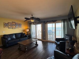Put-in-Bay Waterfront Condo #209 - Put-in-Bay - 1