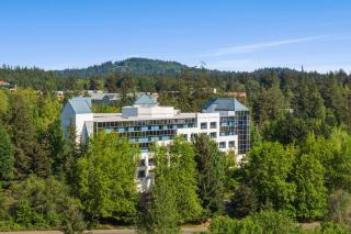 AC Hotel by Marriott Portland Lake Oswego - Lake Oswego - 4