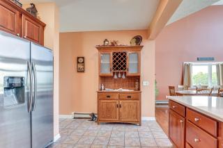 The Gathering Place Rushville Home with Hot Tub - 3