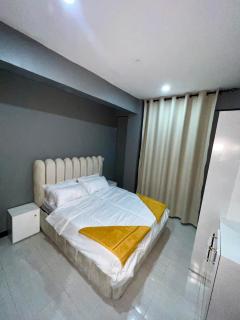 Stylish 2 BR Masaki Retreat with POOl & GYM - Dar es Salaam - 2