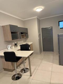 1 bedroom cozy flat - Midrand - 8