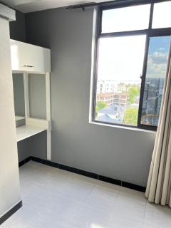 Stylish 2 BR Masaki Retreat with POOl & GYM - Dar es Salaam - 4