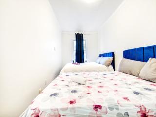 Cozy &Stylish 2Br condo 2min from bell center - Montréal - 4