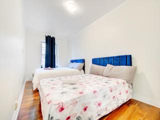 Cozy &Stylish 2Br condo 2min from bell center - Montréal - 3
