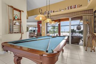 Heated Pool and Backs onto Freshwater Lake - Billie - Cape Coral - 3