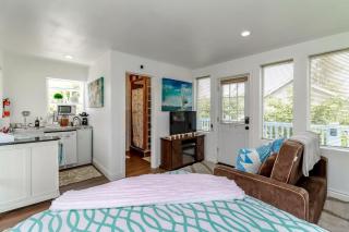 The Beach Shack #2 in Tokeland-WA - 9