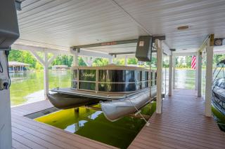 Sunset Shores at Lake Anna Luxury Vacation Rental by B Michaels Escapes - Bumpass - 1