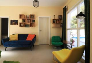 House Leta Cozy Hideaway with Pool - 1