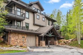 Central Breck Stay Shared Hot Tub plus Ski Access - 6