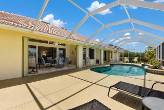 Heated Pool with Freshwater Canal Access & Dock - Coconut Cove - Roelens - Cape Coral - 5