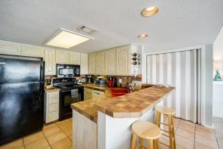 Spicewood Condo on The South Shore of Lake Travis! - Spicewood - 2