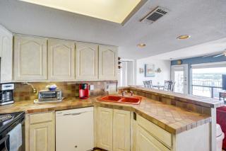 Spicewood Condo on The South Shore of Lake Travis! - Spicewood - 1