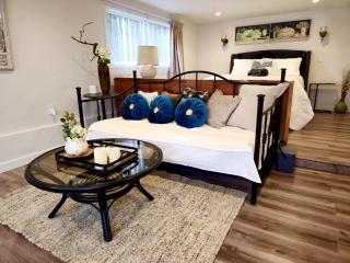 Boutique Guest House - New Reno - Kitchenette-Bathroom-Washer&Dryer - Auckland - 0