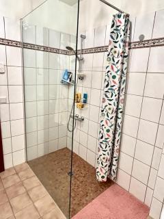 Cozy Room in the Golden Circle - Selfoss - 7