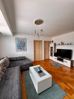 Modern & Luxury - Skopje - 0