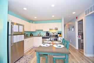 Sunset Landing 2 apts - 1