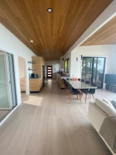Wilde Retreat Beach House - Point Turton - 4