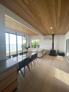 Wilde Retreat Beach House - Point Turton - 3