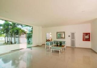 Apto De 3 Hab con Vista y Salida directa Al Mar - 2