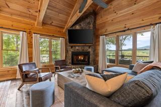 Couples Retreat, Sauna, Hot Tub, Speakeasy, Views - Cherry Log - 4