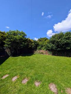Beachside Bliss 3 Bedroom Retreat with Garden - Bettystown - 8