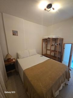 Quarto e Sala de Alto Padrão - Salvador - 4