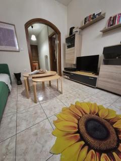 •Budget travellers •Great location - Athene - 2