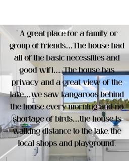 Picturesque Lakeside Getaway: Views, Beach, Park - 2