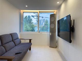 Hello, John - Remodeling, 1 minute walk from DMC Station, Good access to Hongdae, Han River - 5
