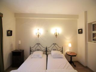 Apartment in Het Zoute near Zeedijk Promenade - Knokke-Heist - 1