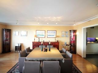 Apartment in Het Zoute near Zeedijk Promenade - Knokke-Heist - 4