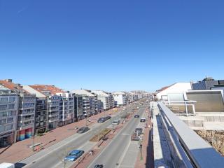 Penthouse in Knokke near Beach and Lippenslaan - Knokke-Heist - 1