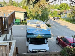 Cozy Private Suite with Separate Entrance & Free Parking - 2