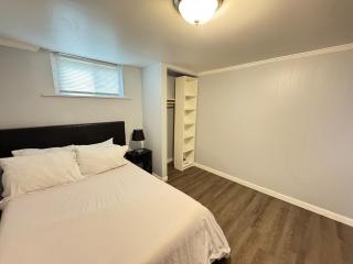 COZY Great Entire 8BR Home in Alexandria - Alexandria - 9