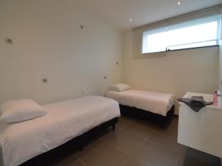 Home in Flemish Ardennes with Bubble Bath - Zottegem - 9