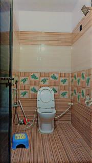 Atharv homestay Near Hanuman Tempal And Saryugath - Ayodhya - 1