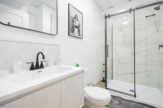 Room n2 in a SHARED apartment in downtown Montreal - Montréal - 5