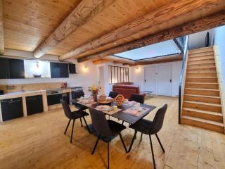 Gîte spacieux à Sauvain avec garage et vues historiques - FR-1-496-353 - Sauvain - 7