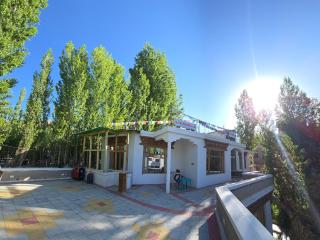 Glacier View Guest House - 7