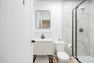 Room n5 in a SHARED apartment in downtown Montreal - Montréal - 5