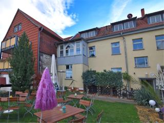 Apartment in Ballenstedt near Falkenstein Castle, cleaning included - Ballenstedt - 4