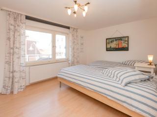 Villa near Externsteine with Terrace, cleaning included - Emmerthal - 1