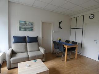 Holiday Home in Husen with Terrace, cleaning included - Husen - 1