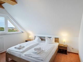 Apartment near Baltic Sea Natural Beach, cleaning included - Gross Schwansee - 8