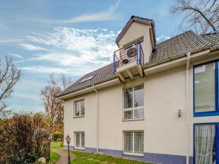 Apartment in Berlin with Sauna and Garden, cleaning included - - 6