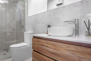 Ohiwa Ocean View Apartments - 2