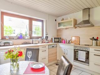 Sunny flat in Bad Driburg with garden, cleaning included - Bad Driburg - 1