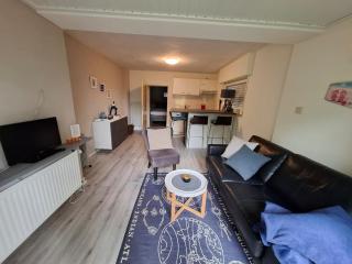 Apartment near Willingen with private terrace, cleaning included - Schwalefeld - 0